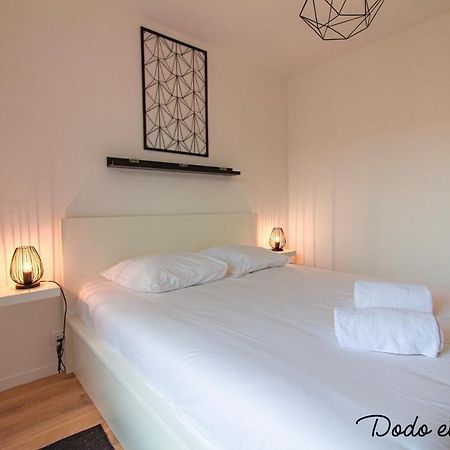 Beautiful 2 Bedroom With Balcony - Dodo Et Tartine Toulon Kültér fotó