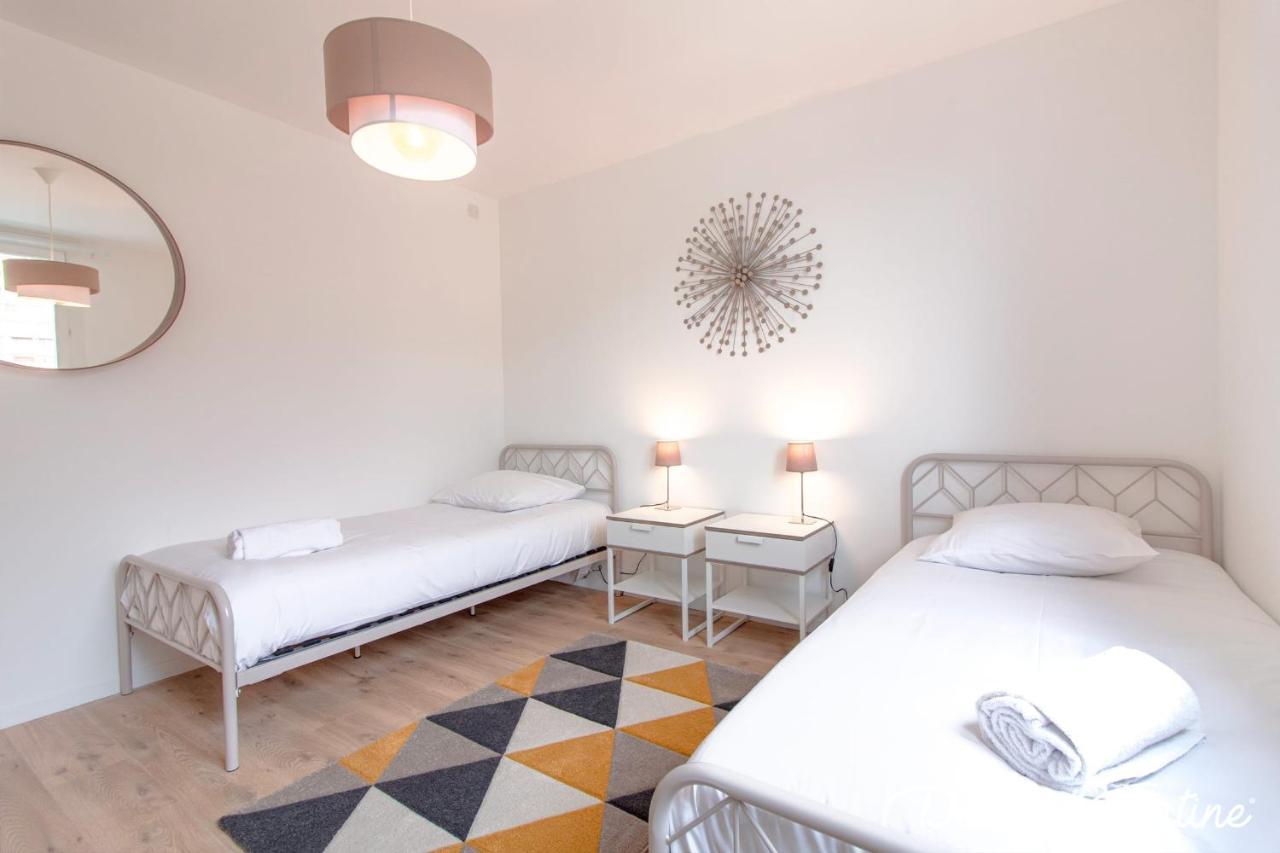 Beautiful 2 Bedroom With Balcony - Dodo Et Tartine Toulon Kültér fotó